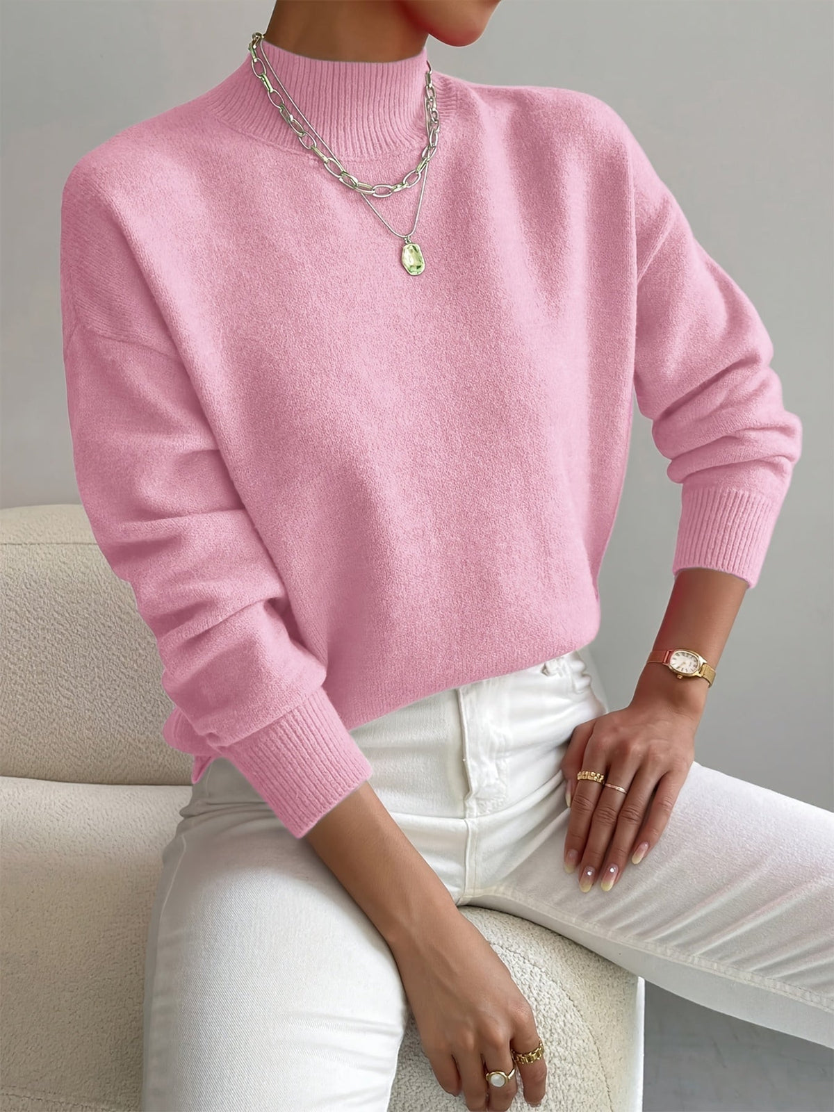 The Elegant Roll Neck in Soft Knit