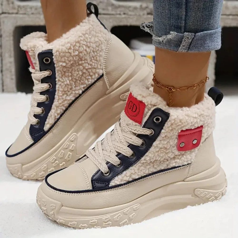 Platform Boots Chunky Sole Warm Lined Modern Winter